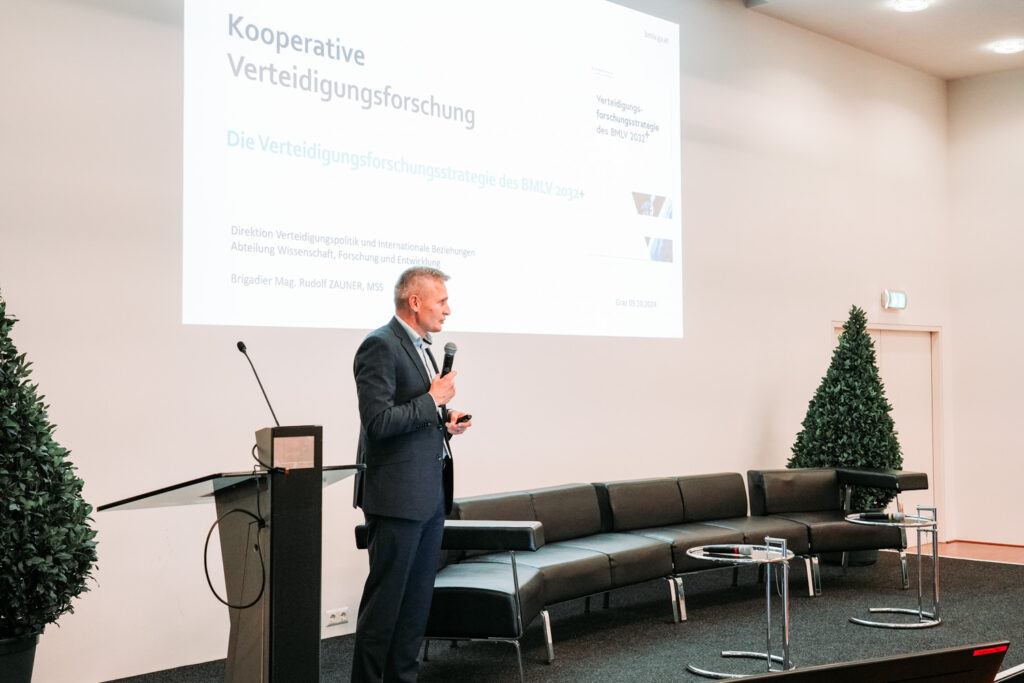 20241009_JR_SFG_Session_Sicherheit_und_Weltraum_Zukunftstag(c)Raiser_006